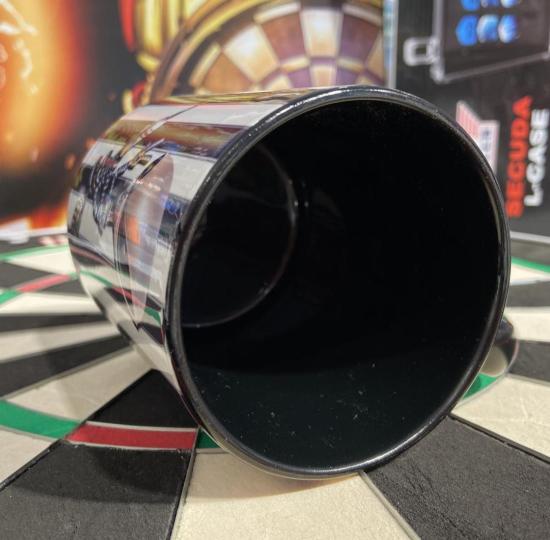 Alien Fliegend auf edle Keramik Tasse